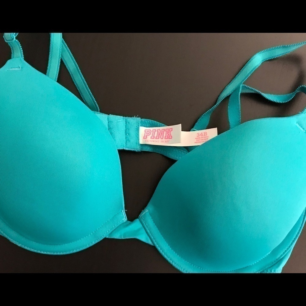Victoria’s Secret PINK bra